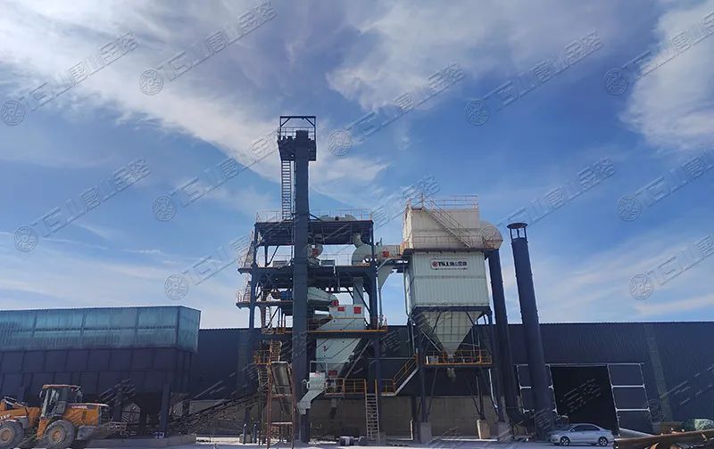 投資制砂廠，選擇工藝先進的制砂設(shè)備廠家很關(guān)鍵